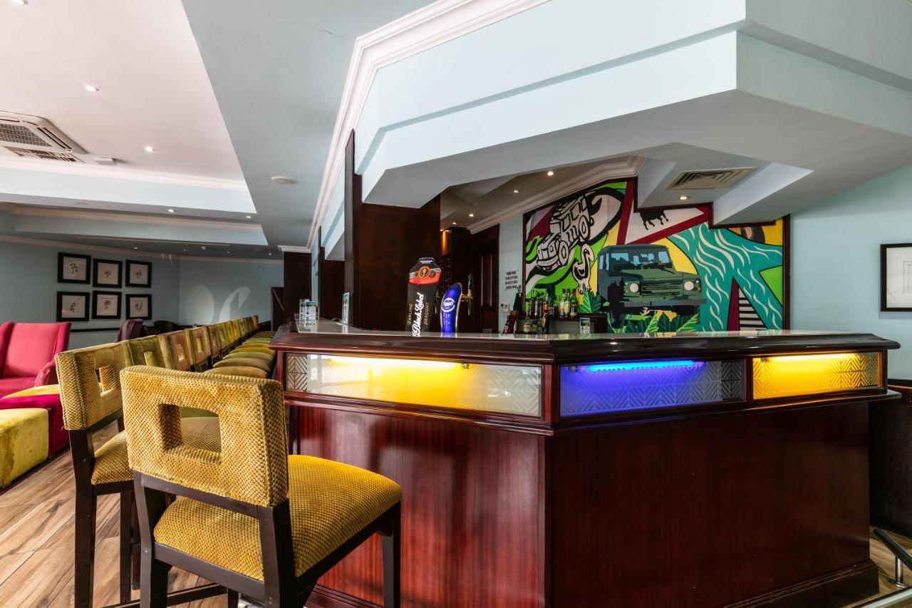 Cresta President Hotel Gaborone Ngoại thất bức ảnh